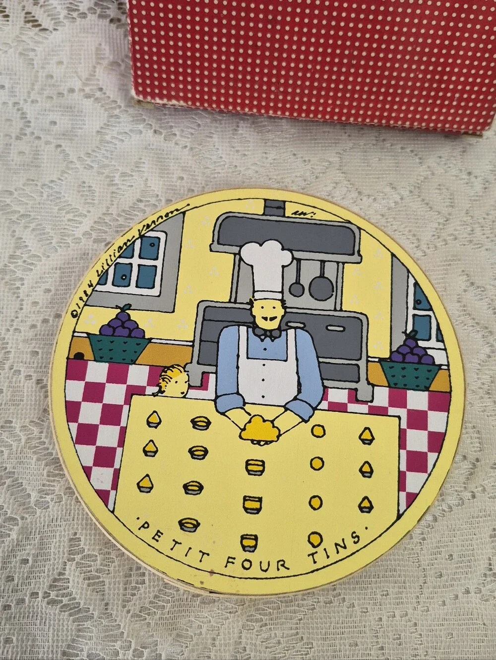 Lillian Vernon Pastry Molds